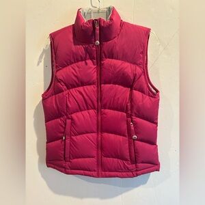L.L. Bean Sz S Fuchsia Puffer Down Filled Vest NWOT